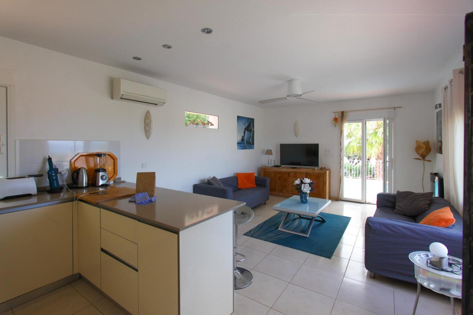 Casacadi By Costablancarent Dénia